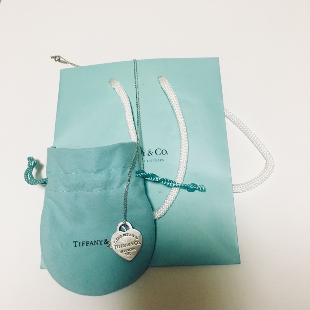 TIFFANY&CO Return to Tiffany’s with Key Necklace